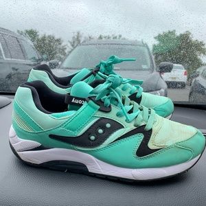 Saucony mint green